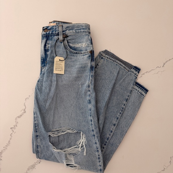 Levi Jeans - Picture 12 of 16